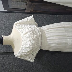 Elegant White Lace Off-Shoulder Dress